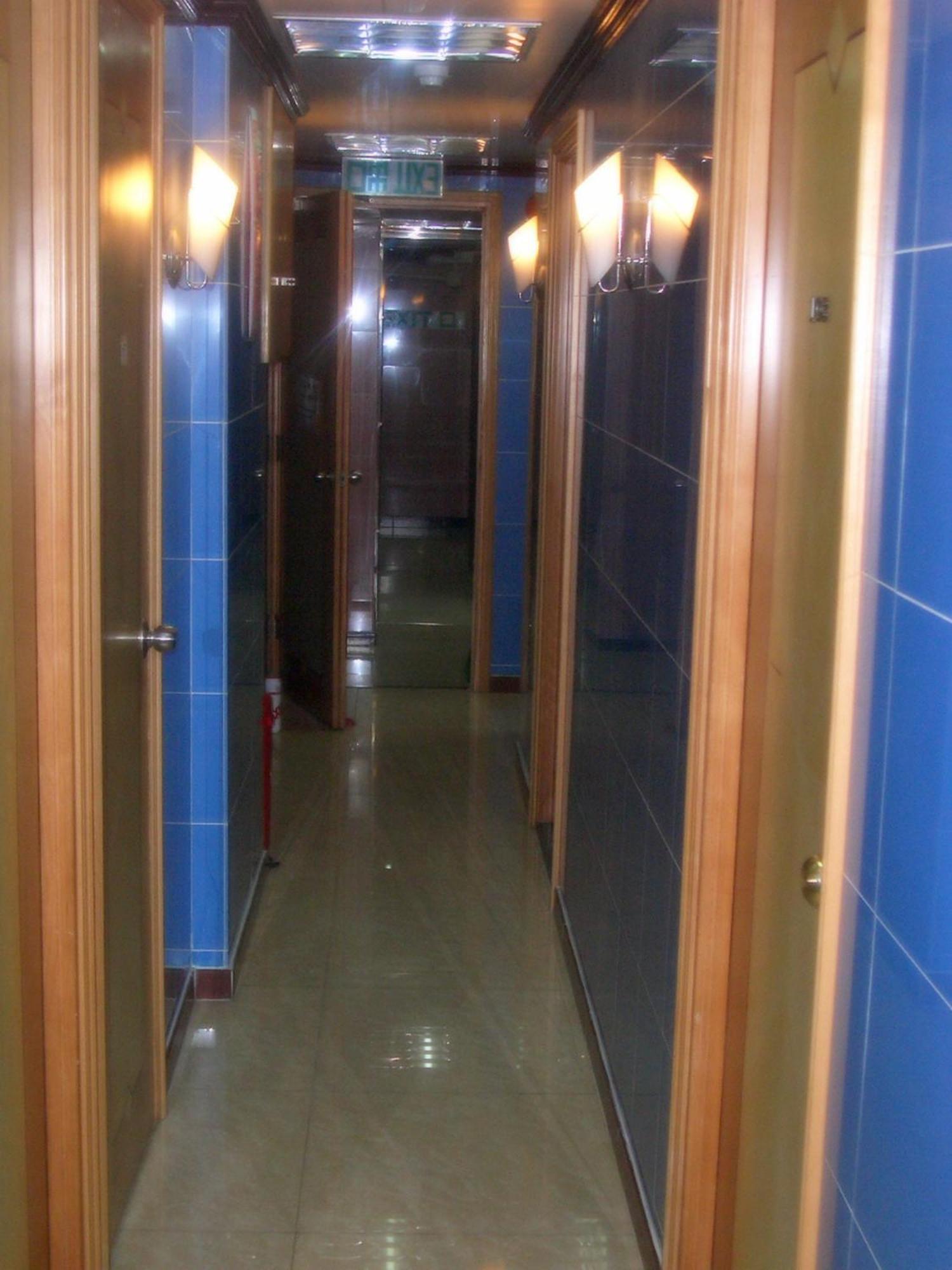 Oriental Pearl Budget Hotel ฮ่องกง ภายนอก รูปภาพ